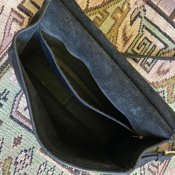 Vintage Coach 1992 Willis Black Leather Crossbody - Picture 5 of 8